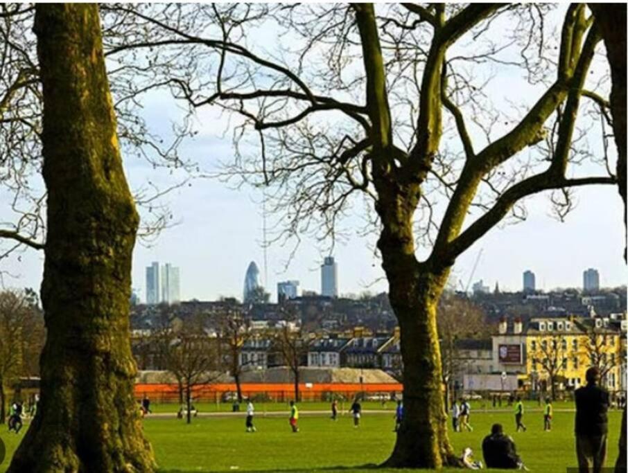 London Double Bedroom Hotel In Tufnell Park With Wifi Dış mekan fotoğraf